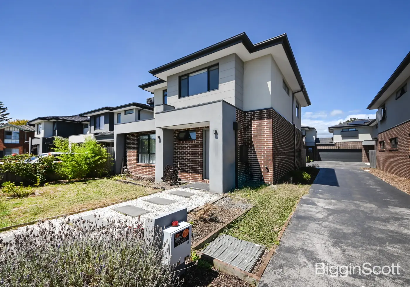 1/10 Bevan Avenue, Clayton South, VIC, Clayton South - Thumbnail 2