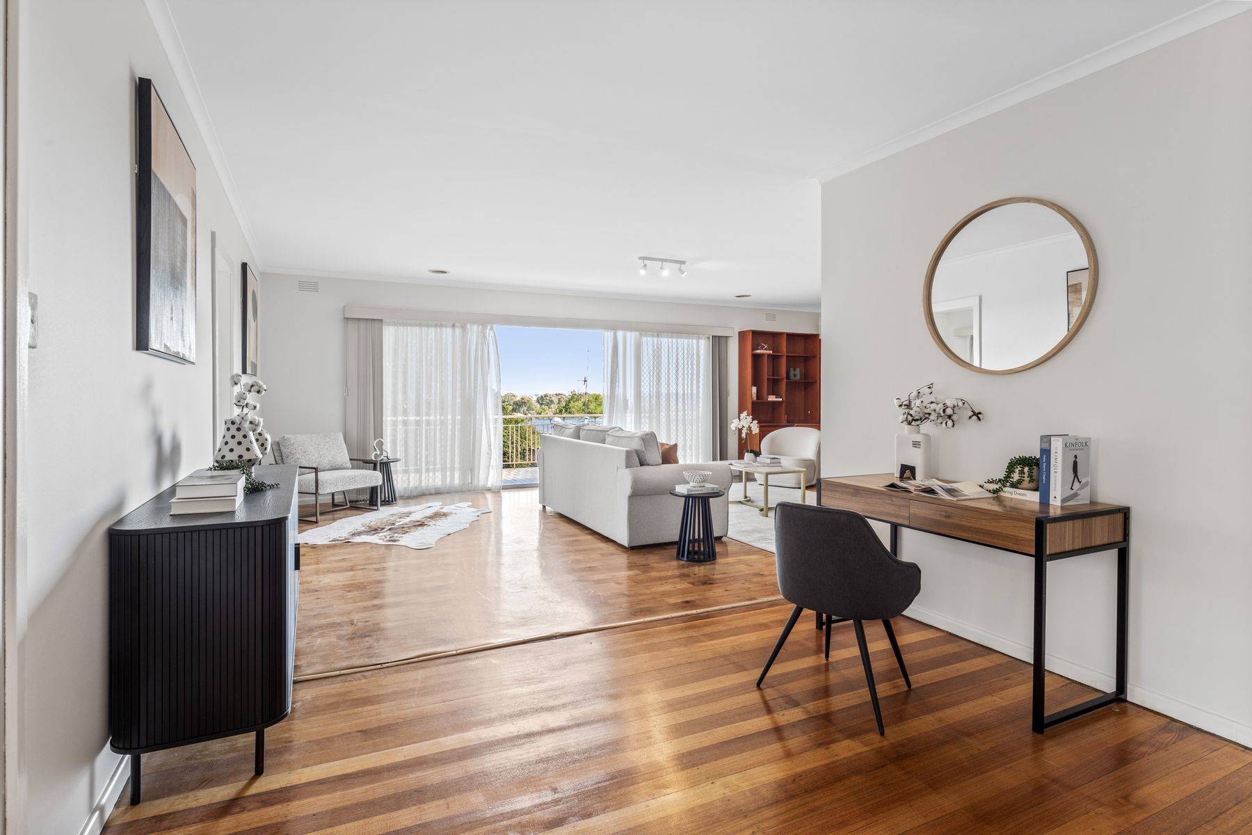 15 Rathmullen Quadrant, Doncaster VIC 3108, Doncaster - Thumbnail 5