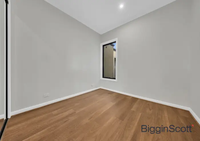 8 Dunphy Street, Tarneit, VIC, Tarneit - Thumbnail 5