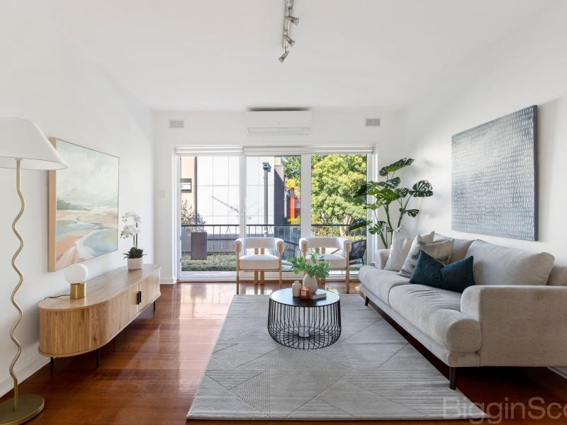 When Period Charm Meets Modern Brilliance