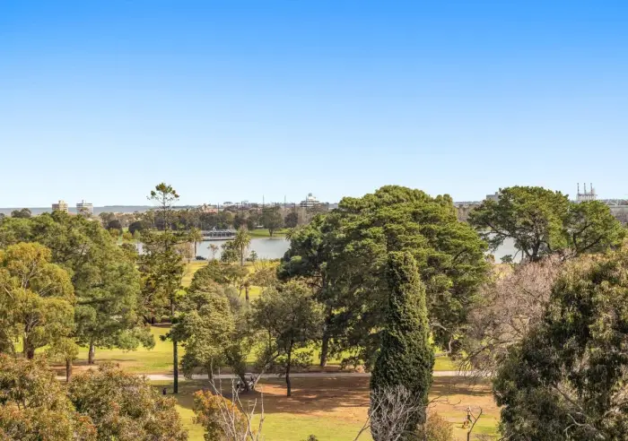 36/27 Queens Road, Melbourne, VIC, Melbourne - Thumbnail 5