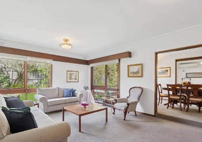 8 Viscount Dr, Doncaster, VIC, Doncaster - Thumbnail 5
