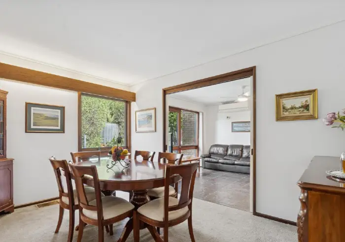 8 Viscount Dr, Doncaster, VIC, Doncaster - Thumbnail 4