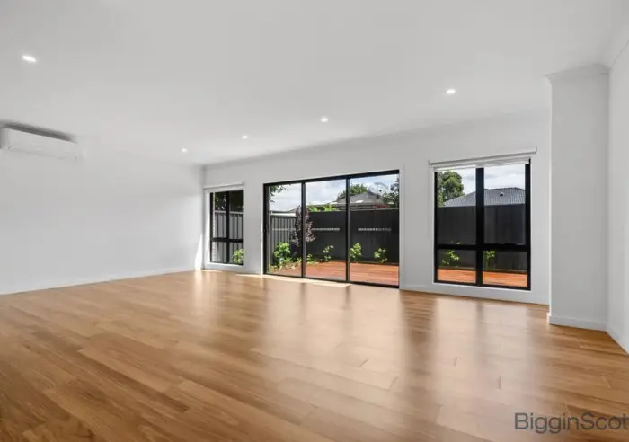 2/70 Mitchell Street, Maidstone, VIC, Maidstone - Thumbnail 4