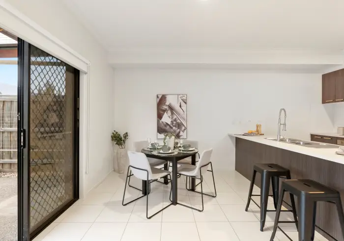 51 Chessington Drive, Williams Landing, VIC, Williams Landing - Thumbnail 5