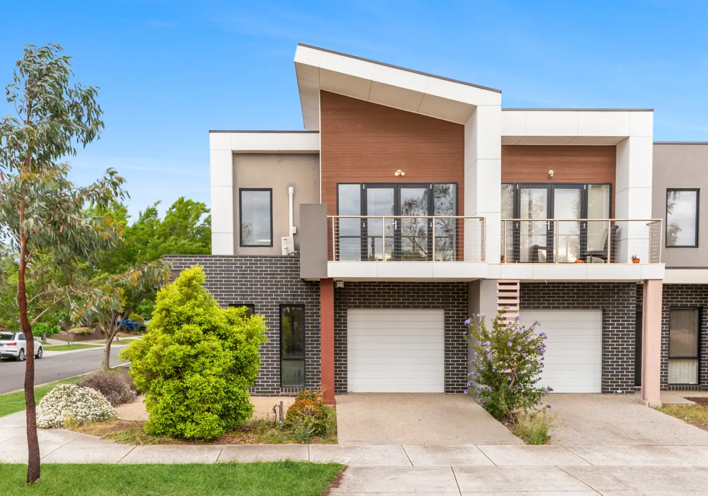 51 Chessington Drive, Williams Landing, VIC, Williams Landing - Thumbnail 2