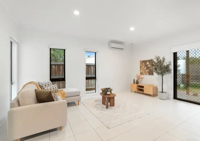 51 Chessington Drive, Williams Landing, VIC, Williams Landing - Thumbnail 3