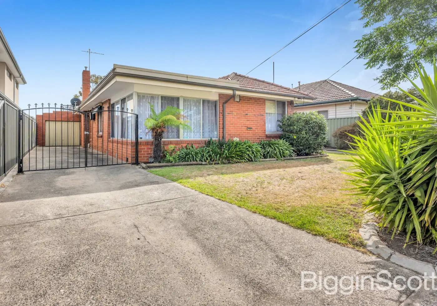 38 Lindenow Street, Maidstone, VIC, Maidstone - Thumbnail 2