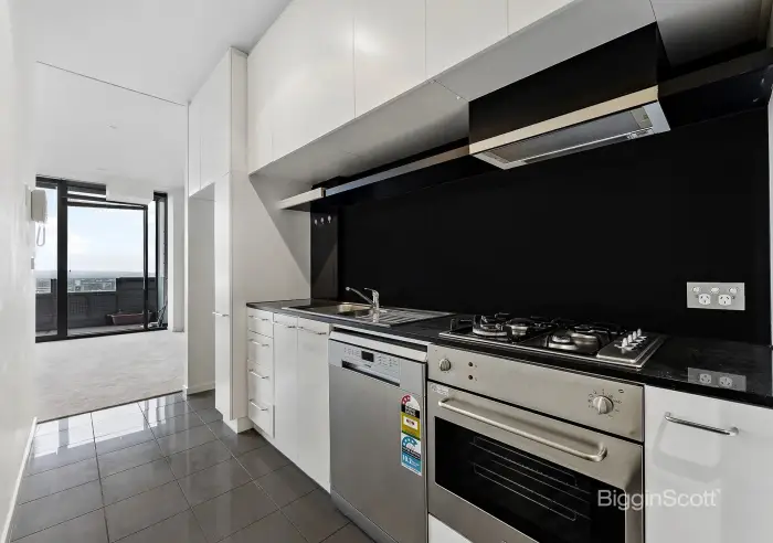 2304/25 Wills Street, Melbourne, VIC, Melbourne - Thumbnail 4