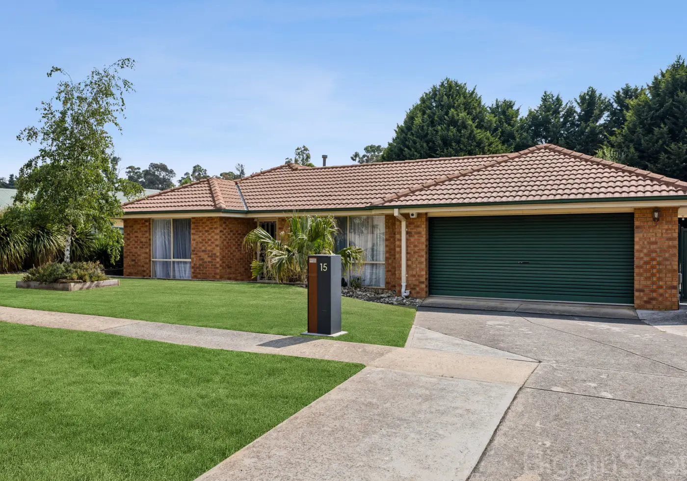 15 Caddy Drive, Creswick, VIC, Creswick - Thumbnail 2