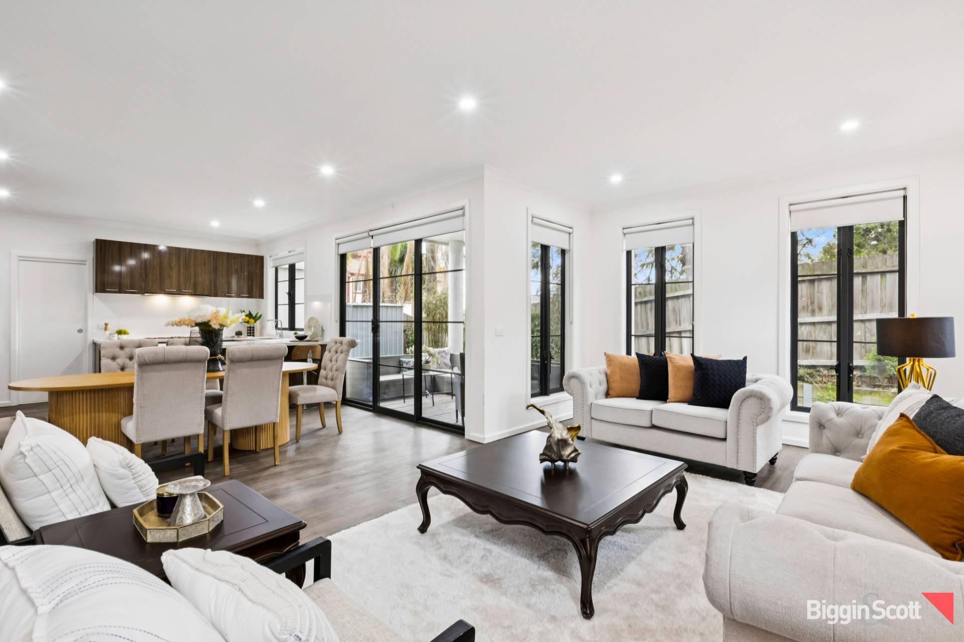 3/18 Gloucester Street, Mount Waverley VIC 3149, Mount Waverley - Thumbnail 2