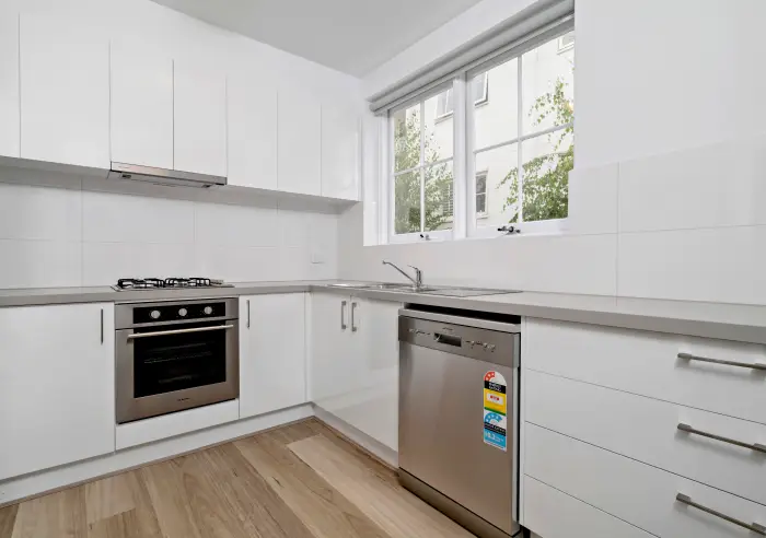 8/99 Caroline Street, South Yarra, VIC, South Yarra - Thumbnail 3