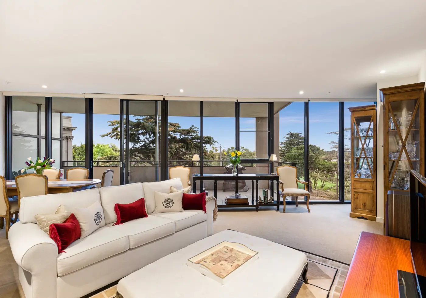 201/55 Queens Road, Melbourne, VIC, Melbourne - Thumbnail 2