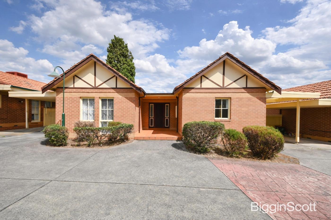 2/35-37 Ruby Street, Burwood East, VIC