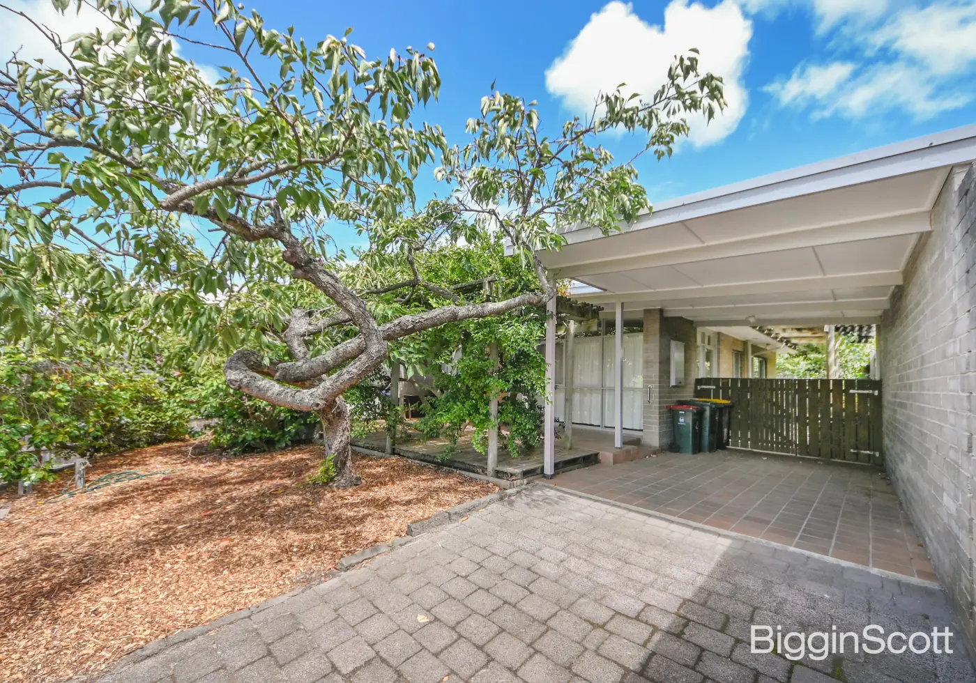 4 Trent Court, Notting Hill, VIC, Notting Hill - Thumbnail 2