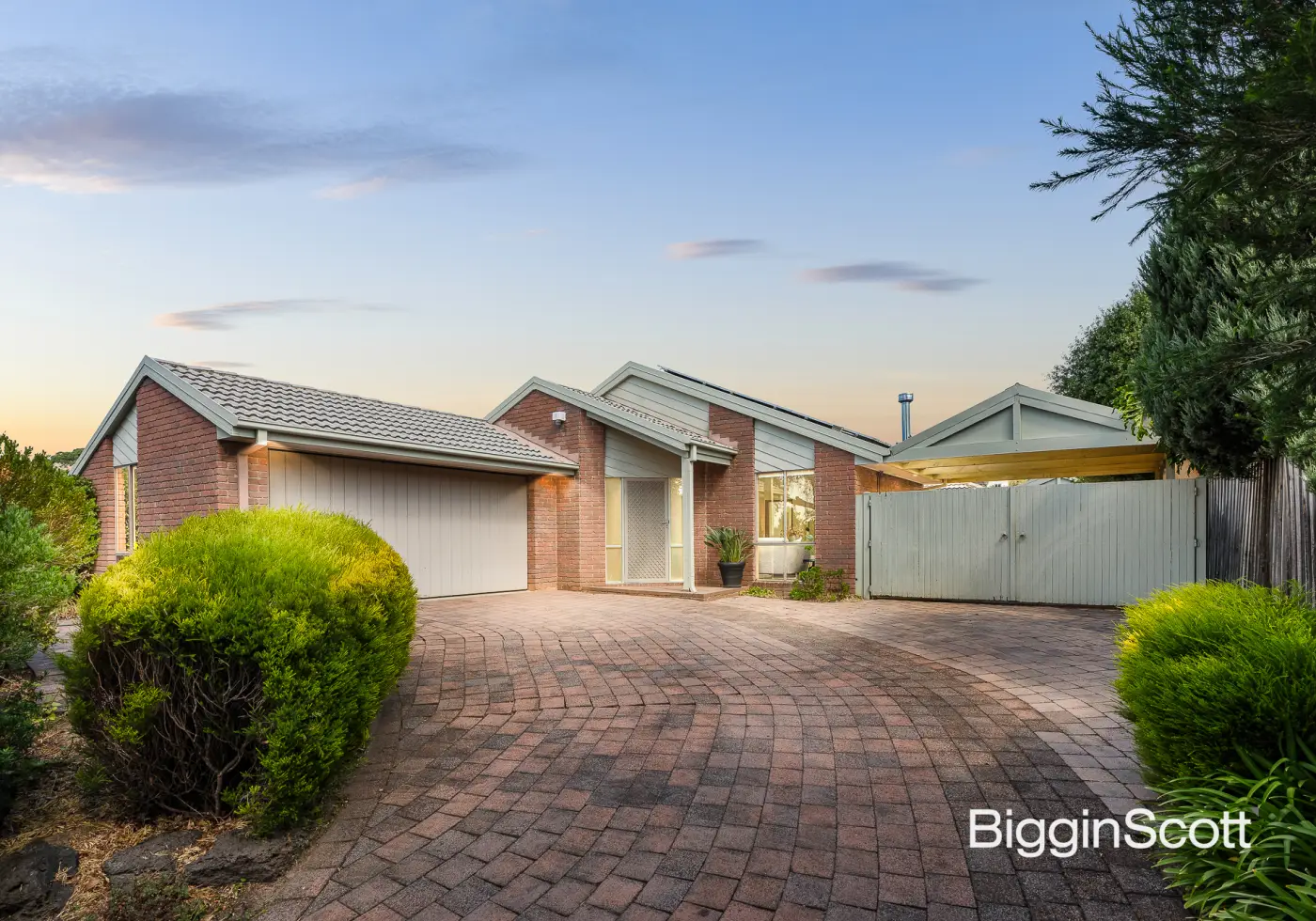 108 Bridgewater Way, Rowville, VIC, Rowville - Thumbnail 2