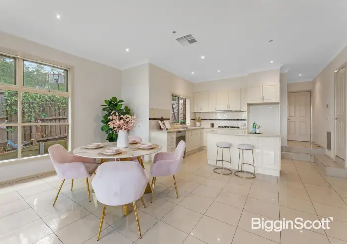 1/1 Arnold Grove, Doncaster, VIC, Doncaster - Thumbnail 6