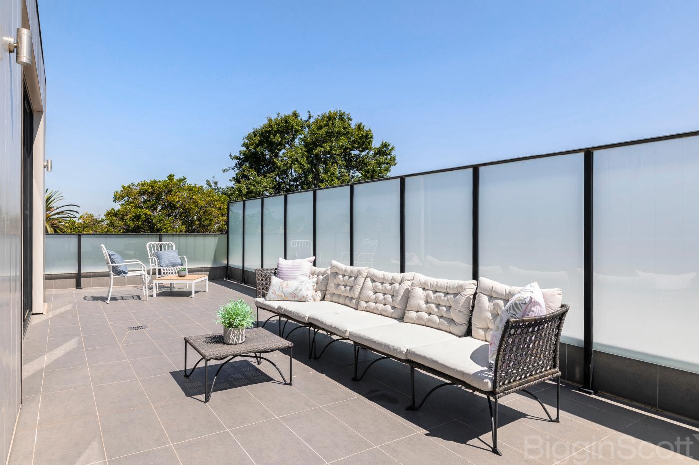 2B Hertford Street, St Kilda East, VIC
