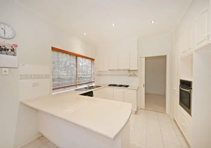 25 Saxonwood Drive, Vermont South, VIC, Vermont South - Thumbnail 5