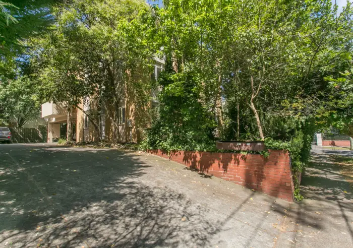 1/2-4 Warra Street, Toorak, VIC, Toorak - Thumbnail 6
