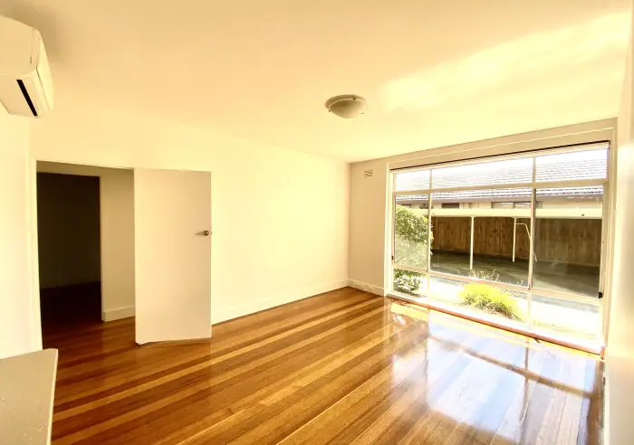2/35 Grice Crescent, Essendon, VIC, Essendon - Thumbnail 3