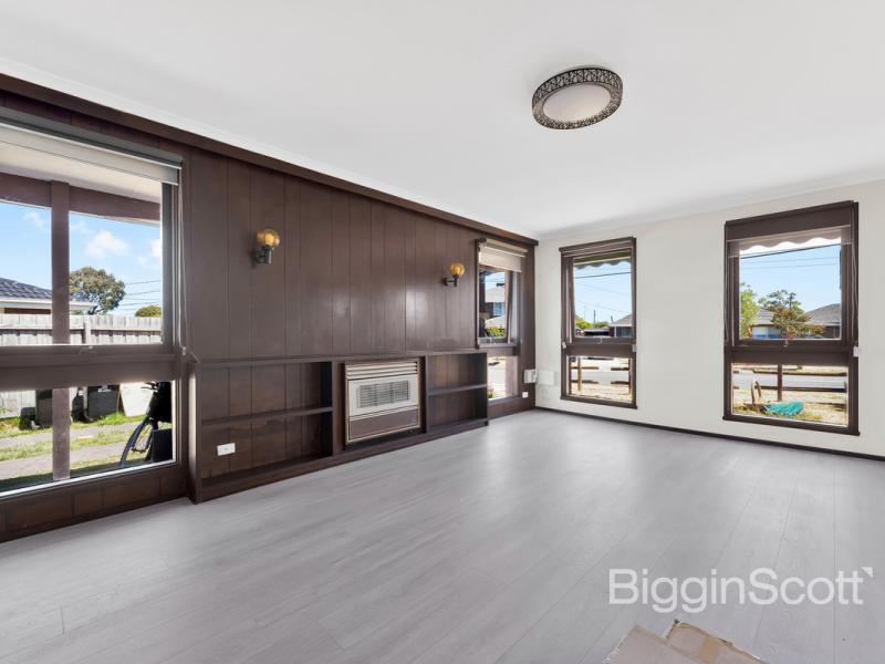 Fresh Paint, New Floors & Modern Kitchen — Ready to Enjoy