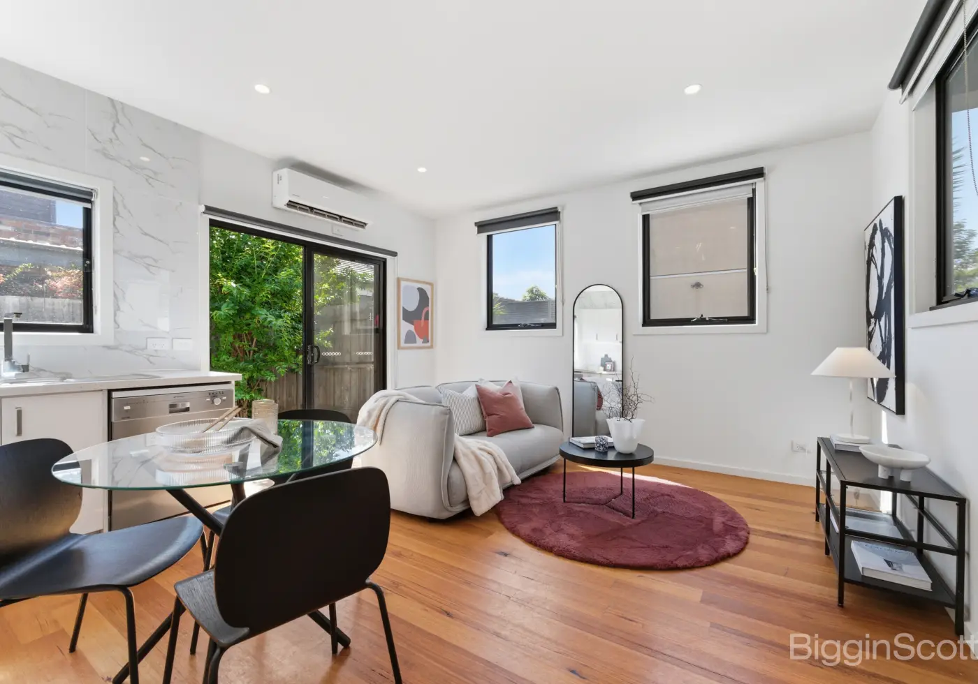 3/11 Edmund Street, Maidstone, VIC, Maidstone - Thumbnail 2