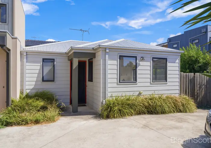 3/11 Edmund Street, Maidstone, VIC, Maidstone - Thumbnail 3