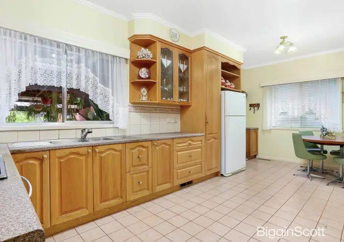 2 Arnold Street, Mount Waverley, VIC, Mount Waverley - Thumbnail 4