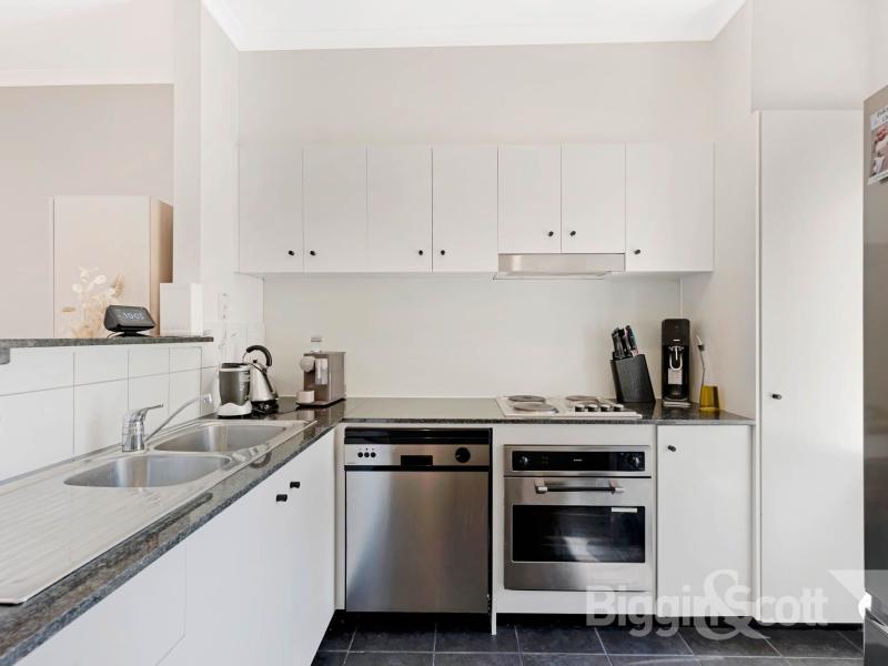 Spectacular Contemporary Living