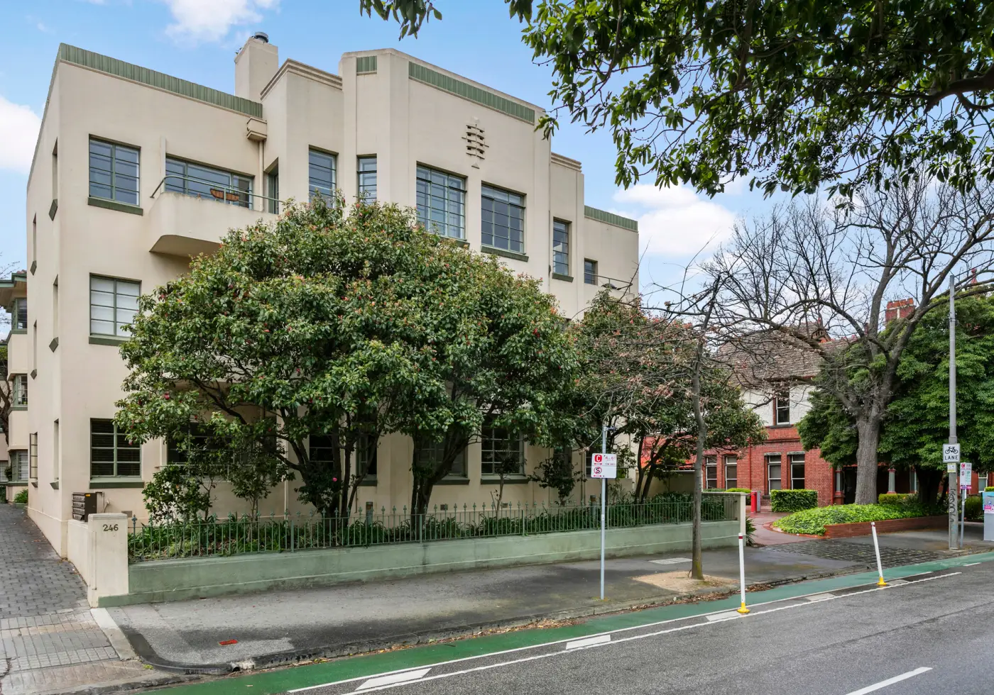 12/246 Albert Street, East Melbourne, VIC, East Melbourne - Thumbnail 2