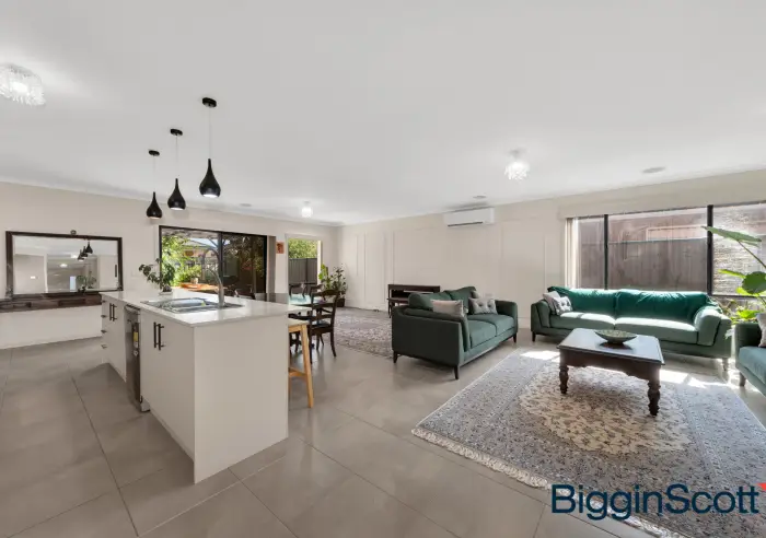 897 Leakes Road, Tarneit, VIC, Tarneit - Thumbnail 4