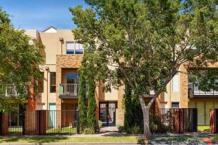 Spacious, Stylish & Perfectly Positioned