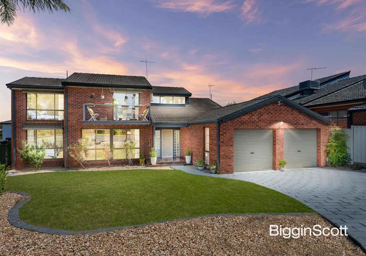 8 Monica Close, Endeavour Hills, VIC, Endeavour Hills - Thumbnail 2