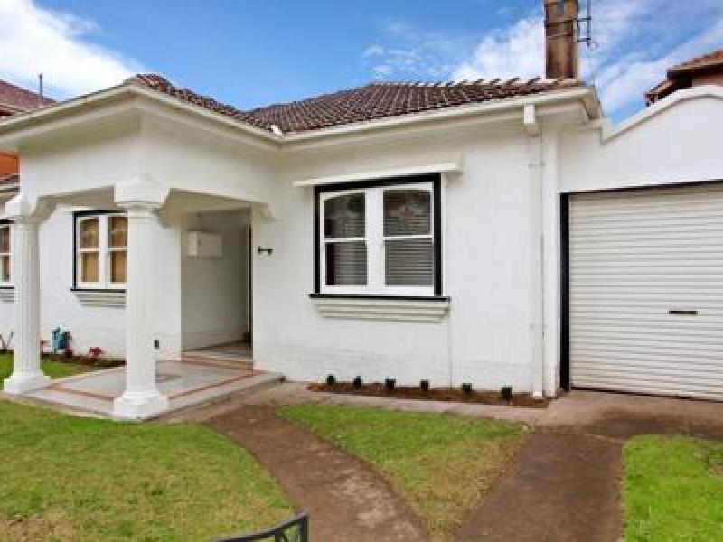 Spacious Family Home In Ideal Location