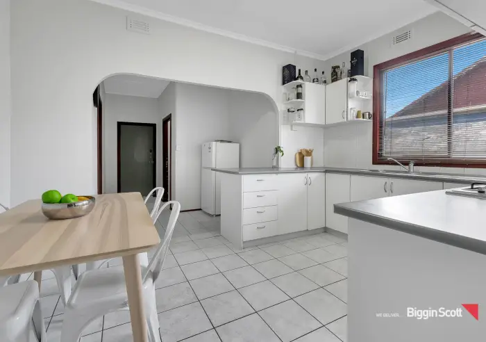 44 Cathcart Street, Maidstone, VIC, Maidstone - Thumbnail 6