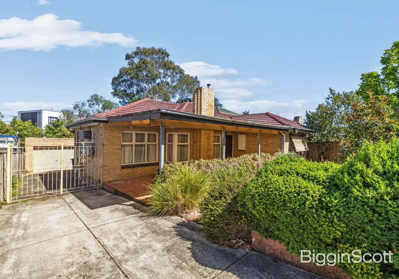 30 Dunlavin Road, Nunawading, VIC, Nunawading - Thumbnail 2