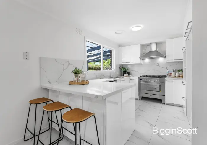 63 Garnett Road, Wheelers Hill, VIC, Wheelers Hill - Thumbnail 6