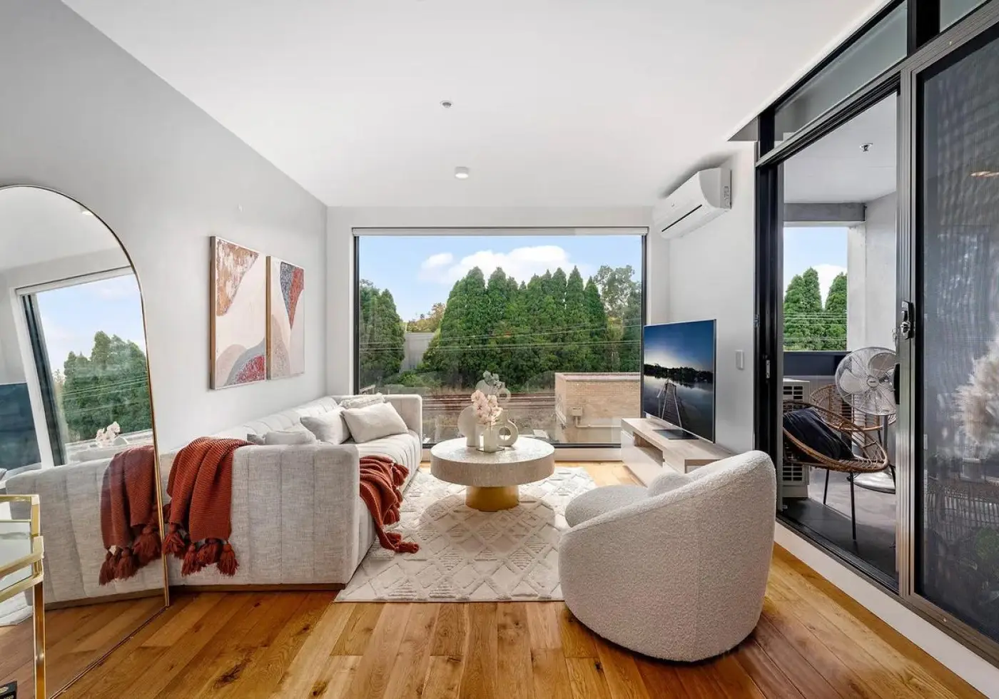 202/36 Lynch Street, Hawthorn, VIC, Hawthorn - Thumbnail 2