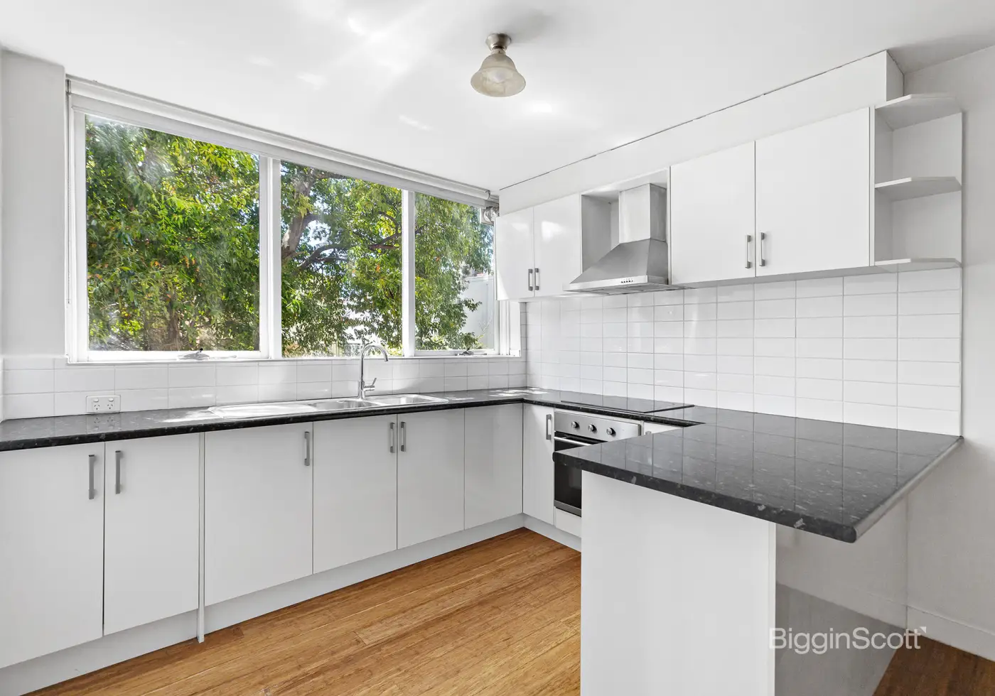 4/52 Baker Street, Richmond, VIC, Richmond - Thumbnail 2