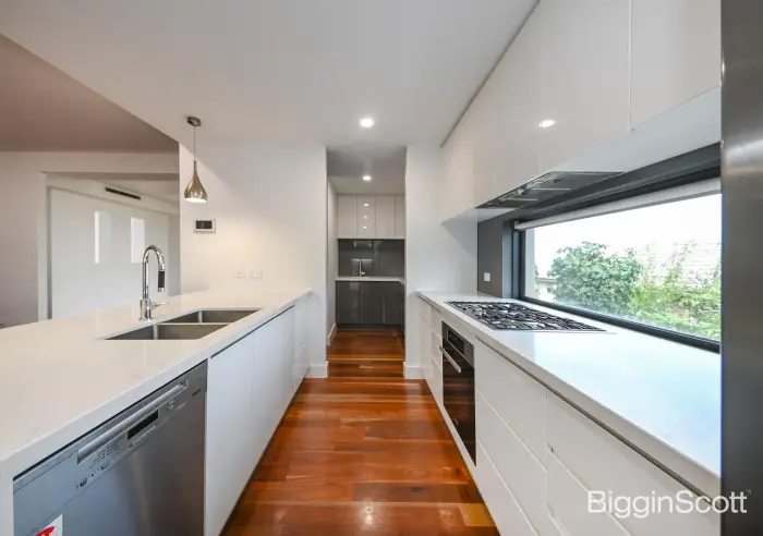 2/53 Doynton Parade, Mount Waverley, VIC, Mount Waverley - Thumbnail 6