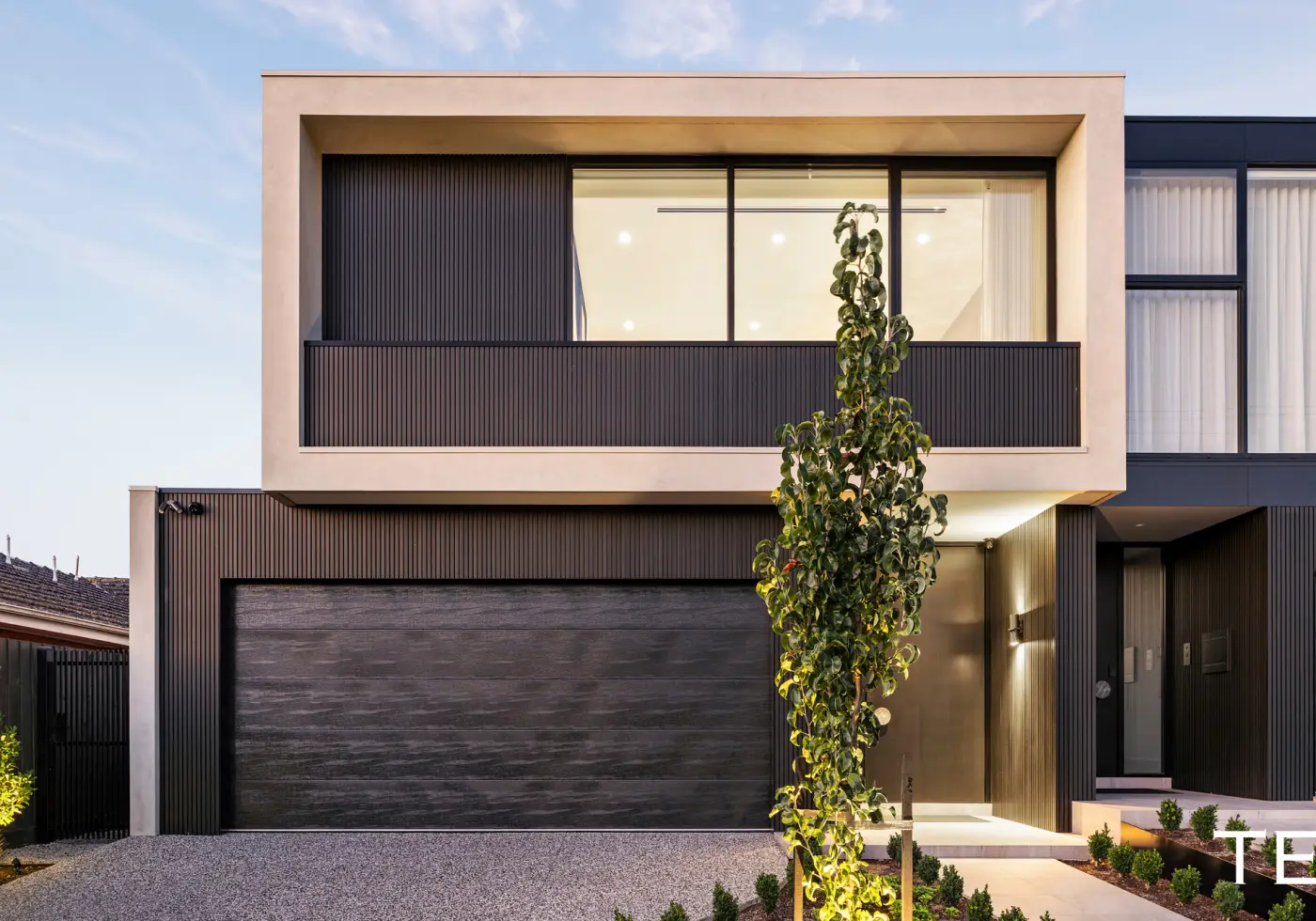 5 Glenfern Avenue, Doncaster, VIC, Doncaster - Thumbnail 2