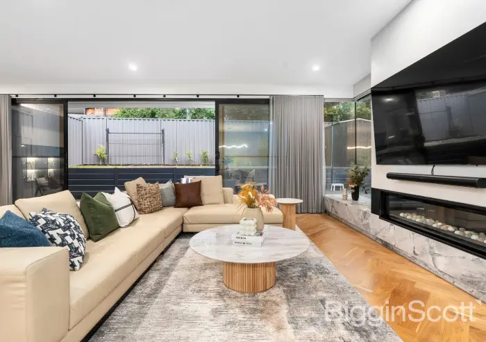 6 Minaki Avenue, Doncaster East, VIC, Doncaster East - Thumbnail 4