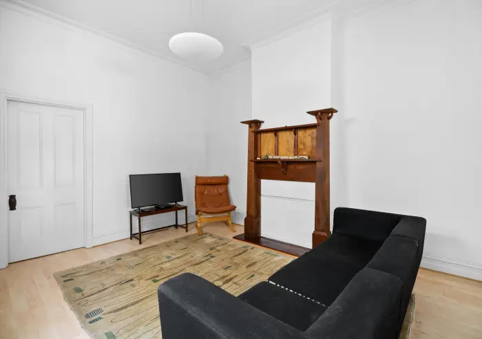 1 Newburgh Place, Hawthorn East, VIC, Hawthorn East - Thumbnail 4