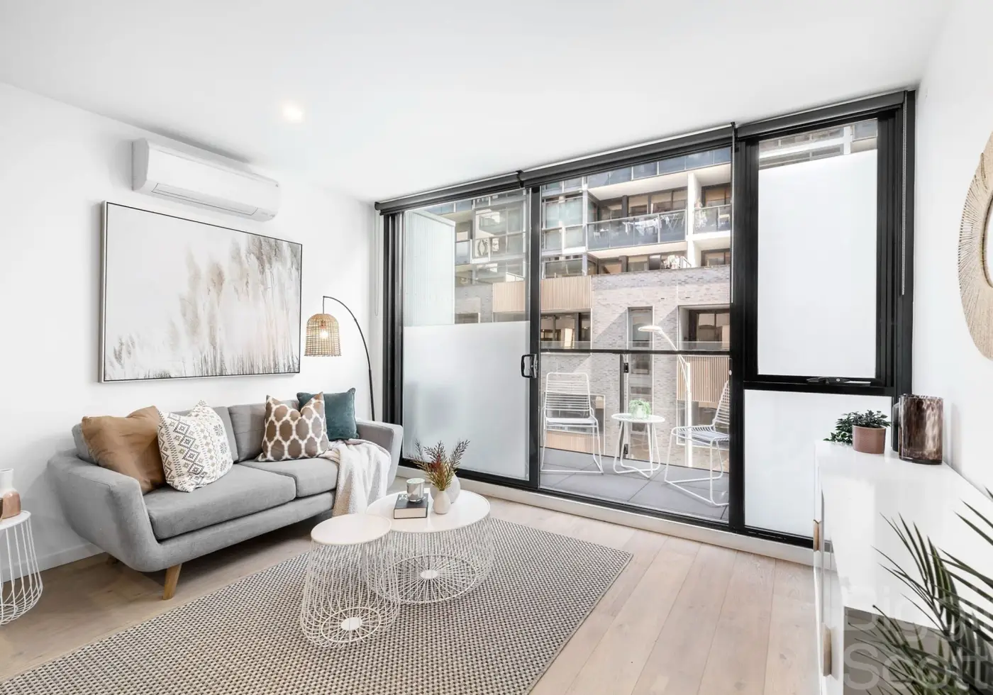 213/20 Shamrock Street, Abbotsford, VIC, Abbotsford - Thumbnail 2