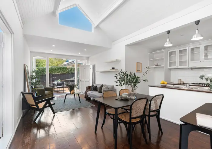 7 De Murska Street, Windsor, VIC, Windsor - Thumbnail 3