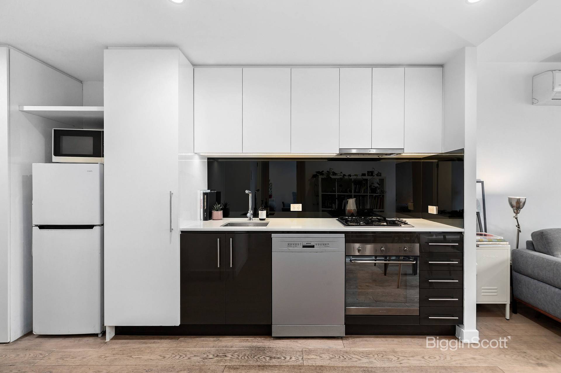 108/10 Bromham Place, Richmond - Thumbnail 4
