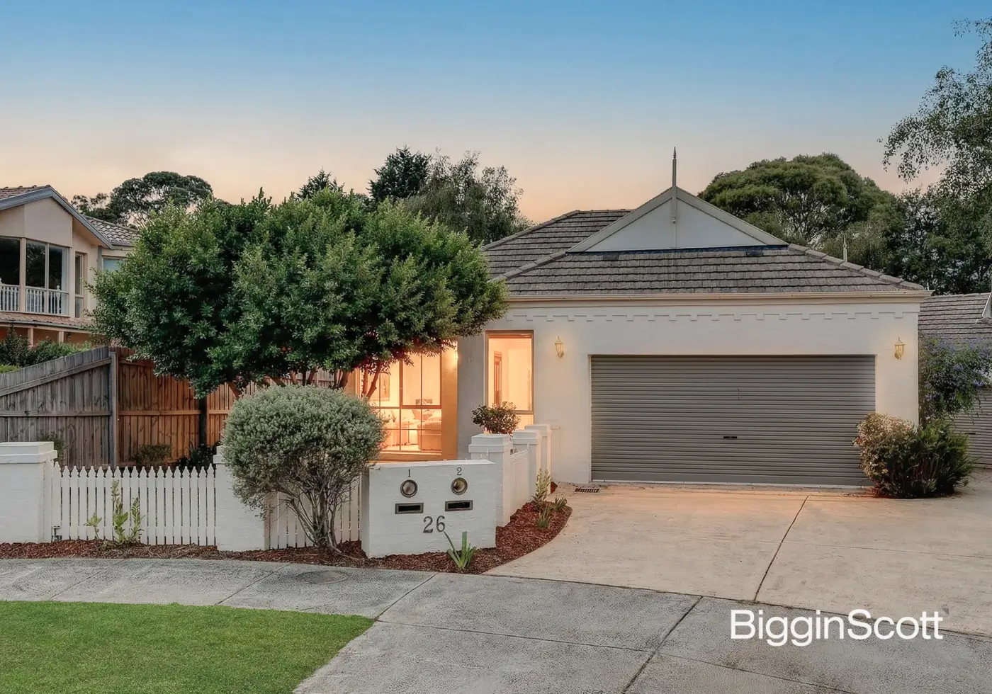 1/26 Strathconnan Place, Wheelers Hill, VIC, Wheelers Hill - Thumbnail 2