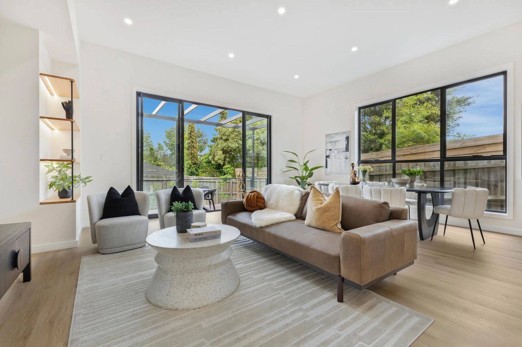 16 Robyn Street, Doncaster VIC 3108, Doncaster - Thumbnail 4