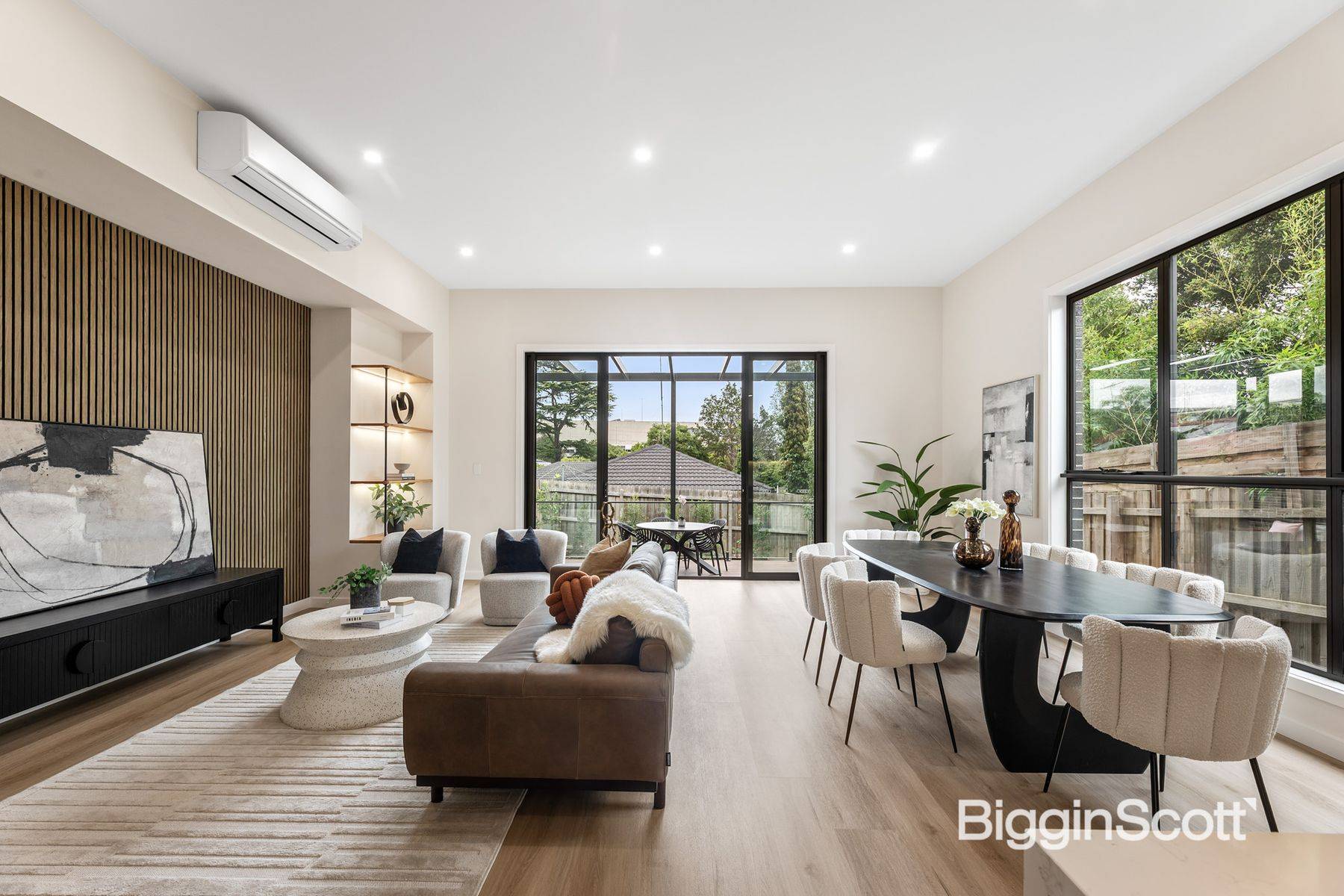 16 Robyn Street, Doncaster VIC 3108, Doncaster - Thumbnail 2